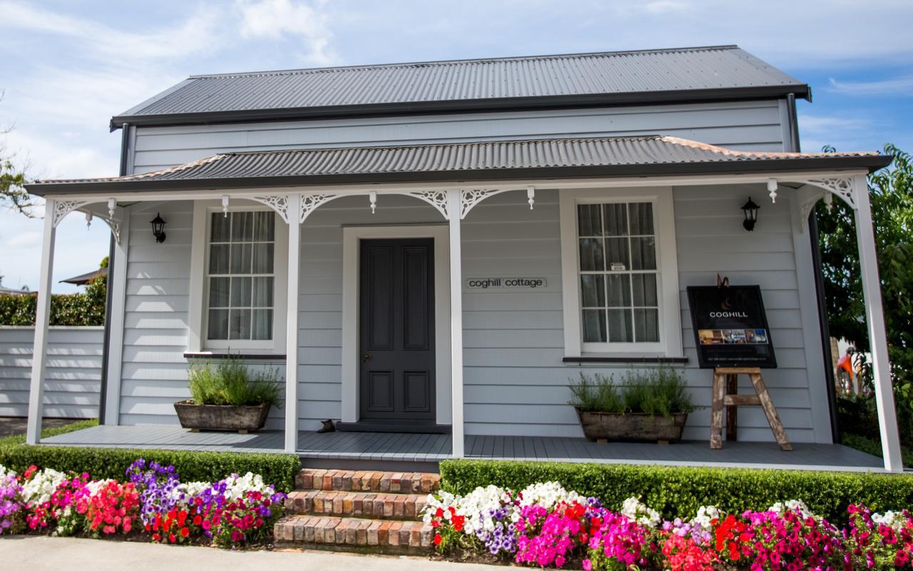 Coghill Cottage Whitianga Exteriör bild